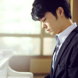 啊啊美女没刮毛就操逼视频
